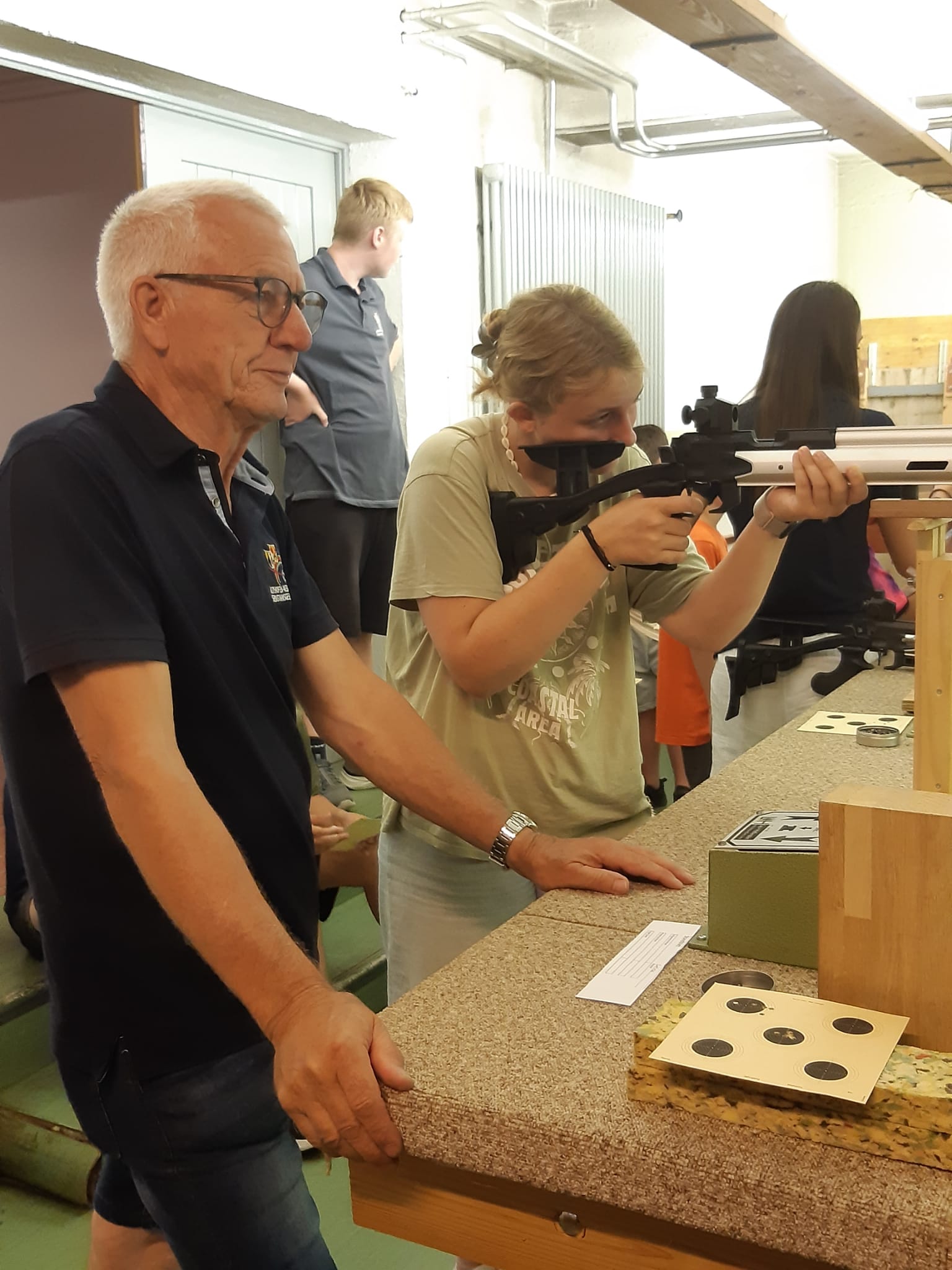 Di_Luftgewehr schiessen