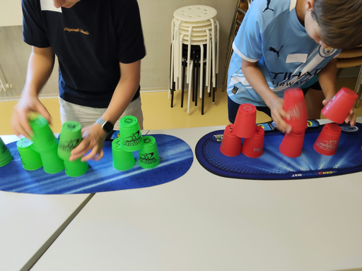 Sport_Stacking