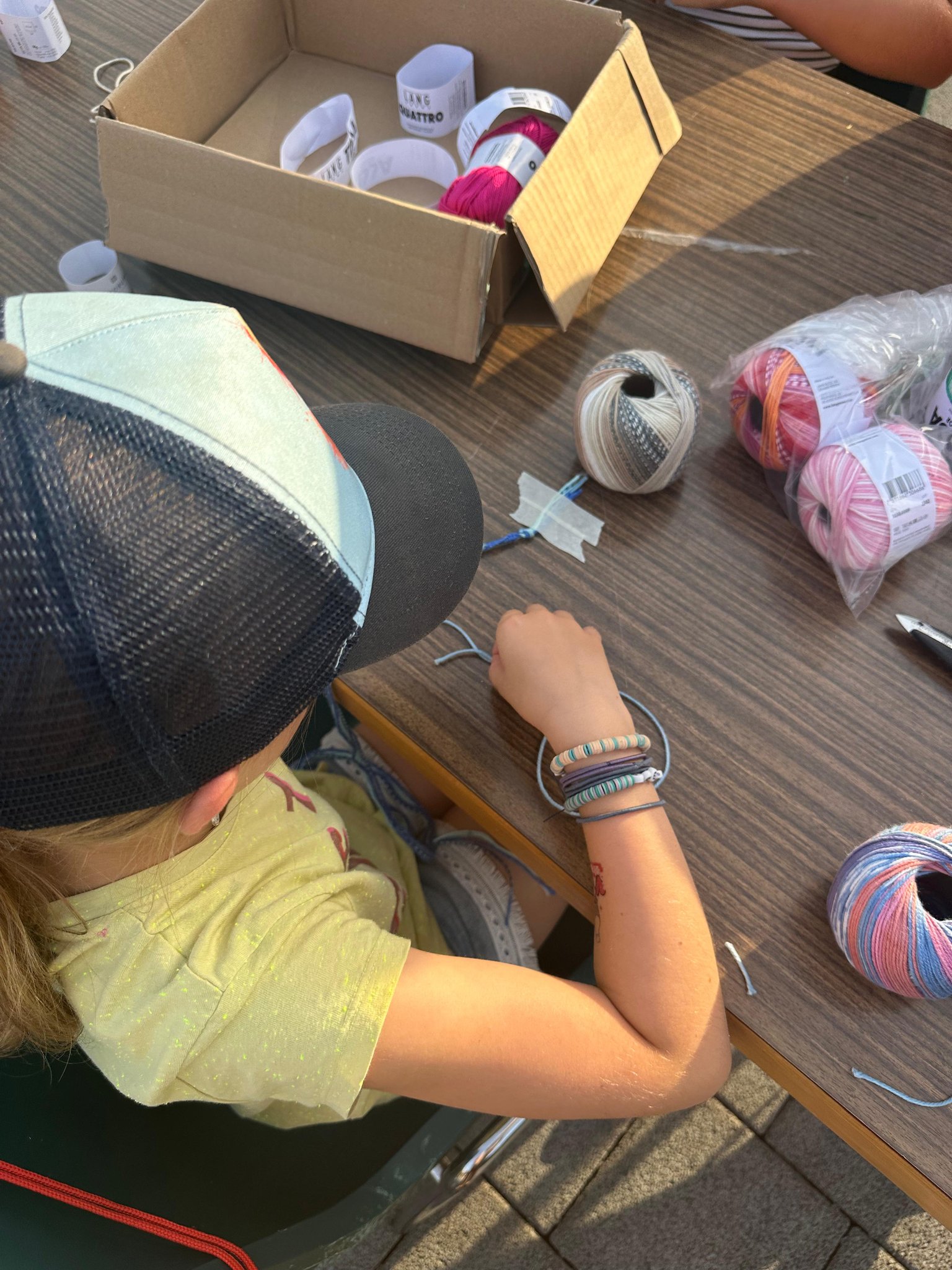 Mi_Bändeli knüpfen