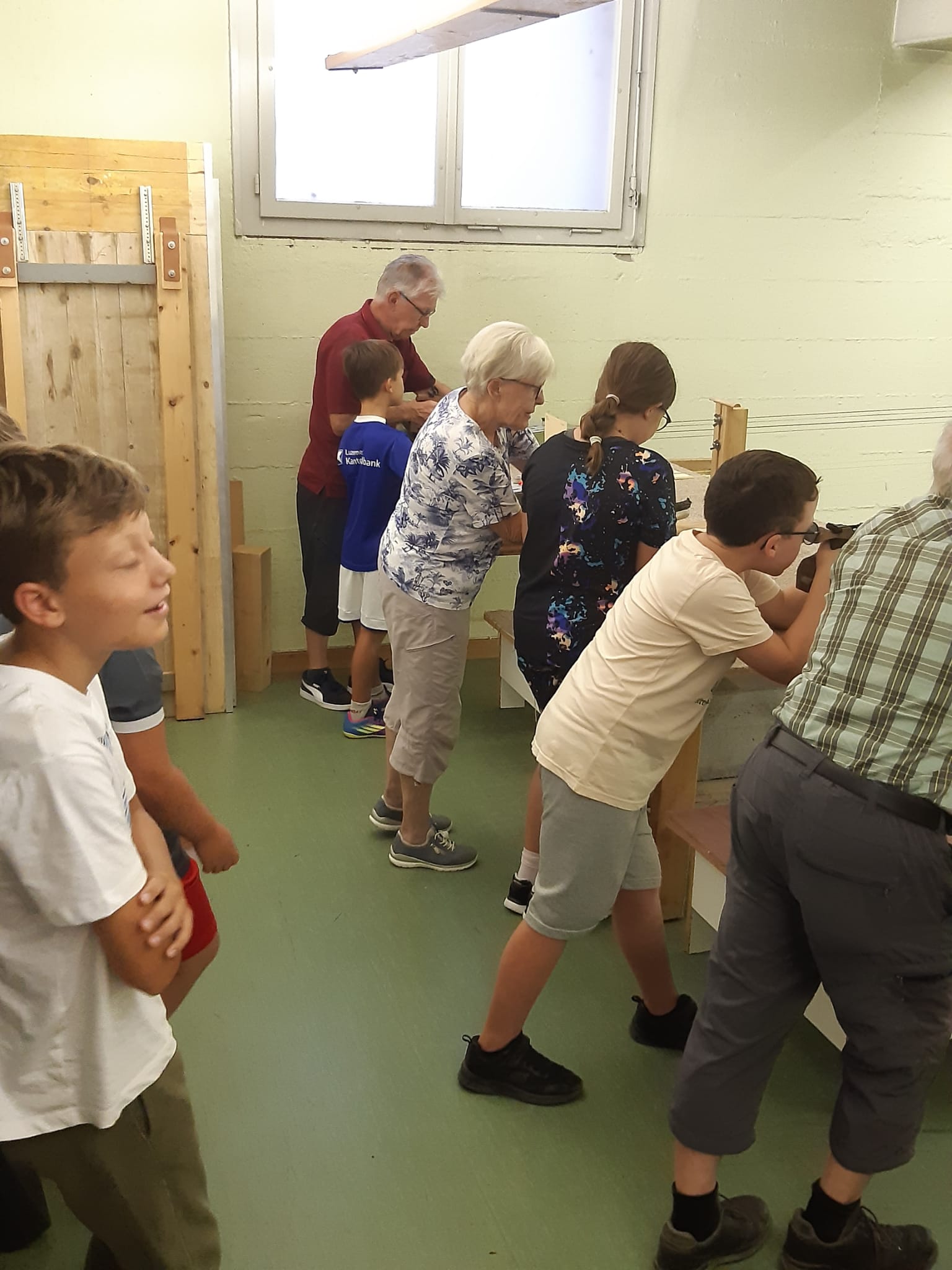 Di_Luftgewehr schiessen